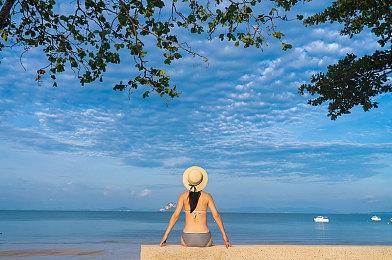 《赛博朋克2077：终极典藏版》现已正式推出